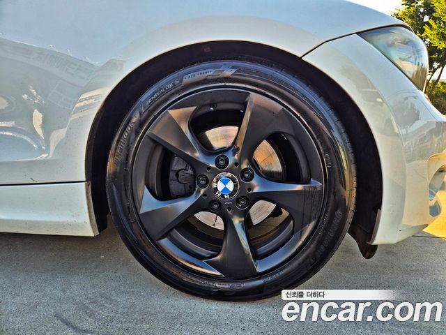 BMW 1 Series (E82) 120d Coupe Sport 2011 — фото 23