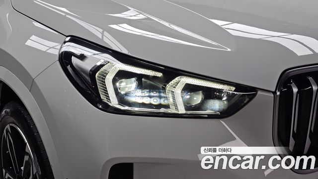 BMW iX1 (U11) xDrive 30 M Sport 2023 — фото 22