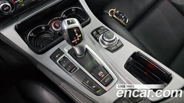 BMW 5 Series (F10) 528i M Sport 2013 — фото 9