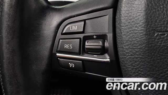 BMW 5 Series (F10) 528i M Sport 2013 — фото 14