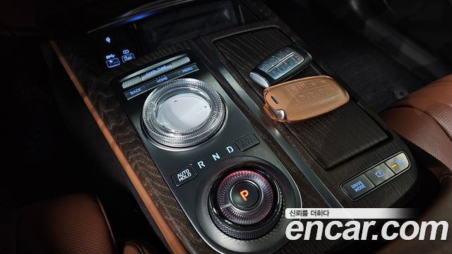 Genesis Electrified G80 (RG3) e-AWD 2022 — фото 9