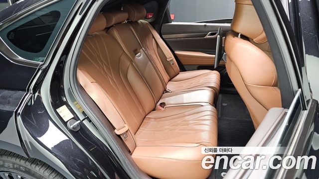 Genesis Electrified G80 (RG3) e-AWD 2022 — фото 11