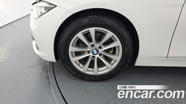 BMW 3 Series (F30) 320d 2017 — фото 5