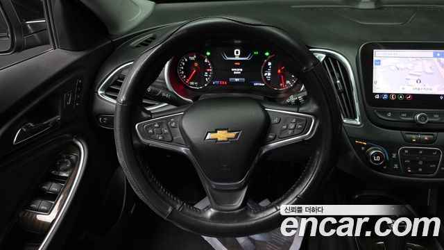 Chevrolet Malibu 1.3 Turbo Premier 2020 — фото 13