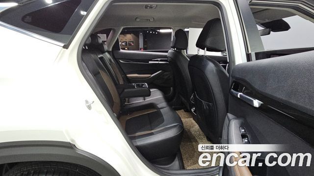 Kia Seltos Gasoline 1.6 Turbo 2WD Noblesse 2020 — фото 12