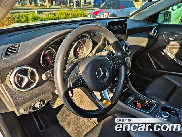Mercedes-Benz GLA-Class (X156) GLA220 2019 — фото 9