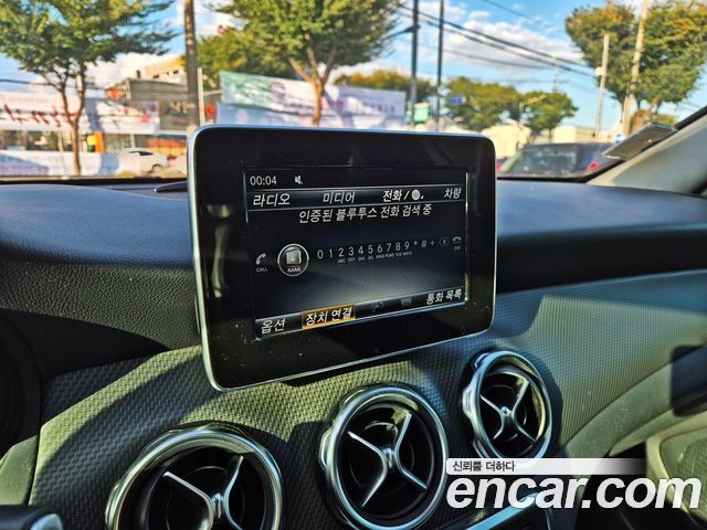 Mercedes-Benz GLA-Class (X156) GLA220 2019 — фото 17