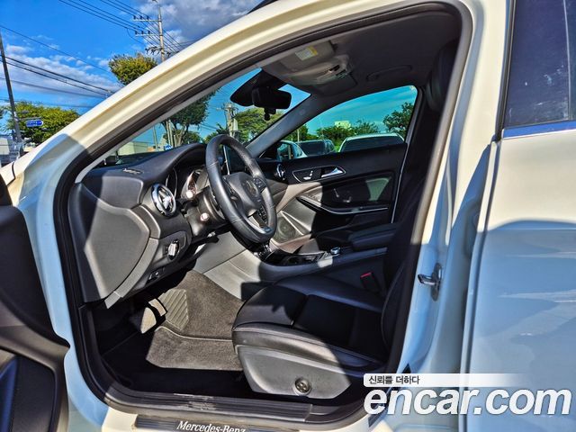 Mercedes-Benz GLA-Class (X156) GLA220 2019 — фото 22