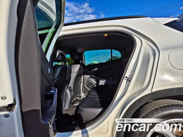 Mercedes-Benz GLA-Class (X156) GLA220 2019 — фото 23