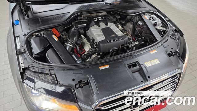 Audi A8 3.0 TFSI Quattro LWB D4 2012 — фото 6