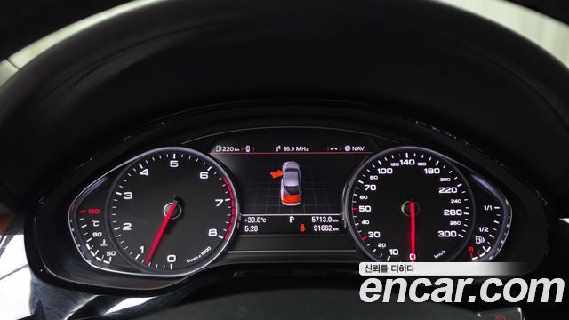 Audi A8 3.0 TFSI Quattro LWB D4 2012 — фото 8