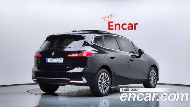 BMW 2 Series Active Tourer (U06) 220i Luxury 2024 — фото 2