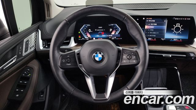 BMW 2 Series Active Tourer (U06) 220i Luxury 2024 — фото 12