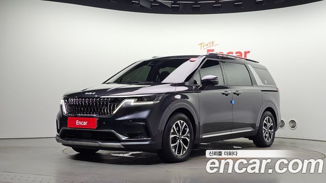 Kia Carnival (IV) Gasoline 9-Seater Signature 2023 — фото 1