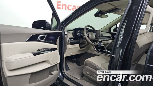 Kia Carnival (IV) Gasoline 9-Seater Signature 2023 — фото 10