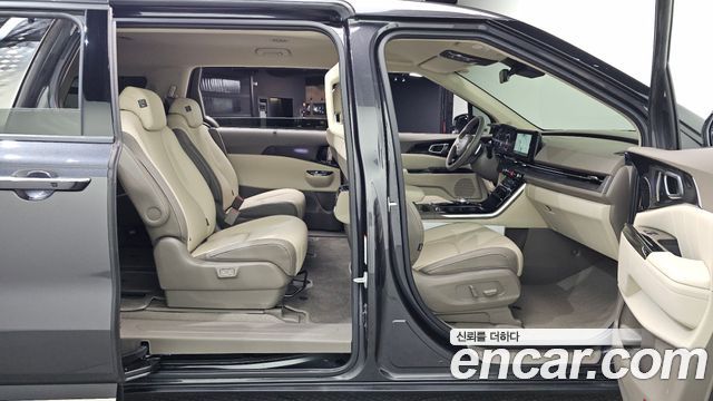 Kia Carnival (IV) Gasoline 9-Seater Signature 2023 — фото 12