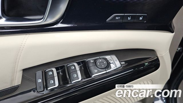 Kia Carnival (IV) Gasoline 9-Seater Signature 2023 — фото 13