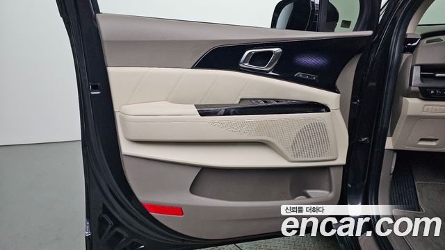 Kia Carnival (IV) Gasoline 9-Seater Signature 2023 — фото 24