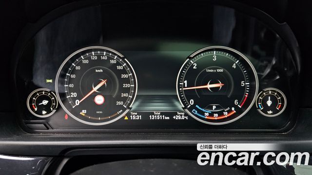 BMW 5 Series (F10) 520d xDrive 2015 — фото 8