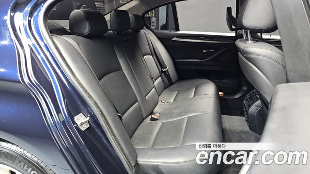 BMW 5 Series (F10) 520d xDrive 2015 — фото 12