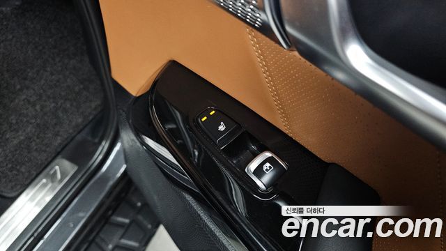 Kia Mohave The Master Diesel 3.0 4WD 7-Seater Masters 2023 — фото 27