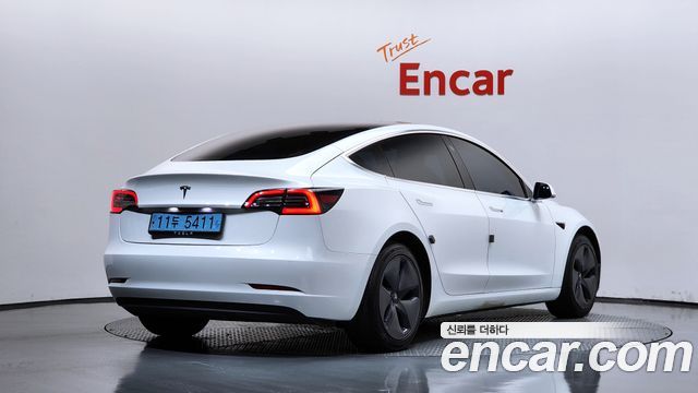 Tesla Model 3 Standard Range Plue RWD 2020 — фото 2