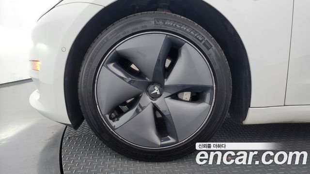 Tesla Model 3 Standard Range Plue RWD 2020 — фото 5