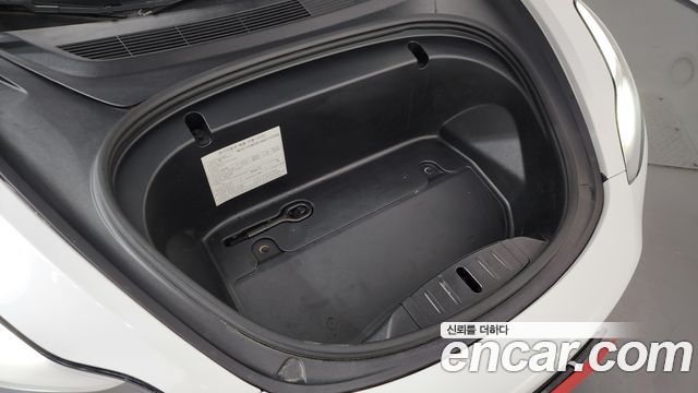 Tesla Model 3 Standard Range Plue RWD 2020 — фото 6