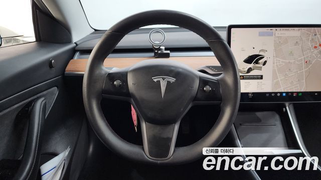 Tesla Model 3 Standard Range Plue RWD 2020 — фото 13