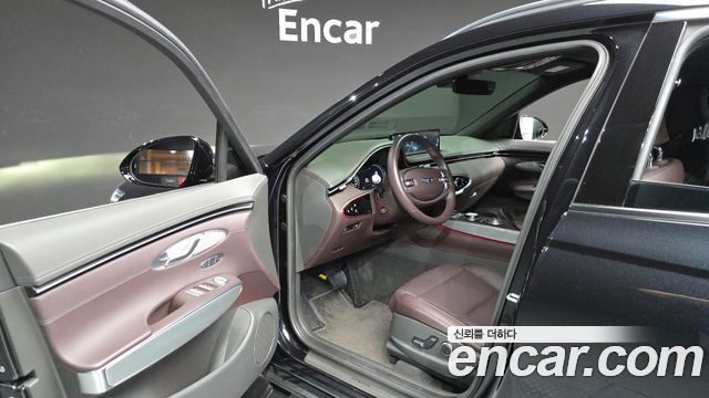 Genesis GV70 2.5T Gasoline 2WD 2024 — фото 10