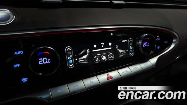 Genesis GV70 2.5T Gasoline 2WD 2024 — фото 18