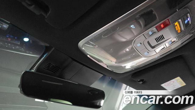 Genesis GV70 2.5T Gasoline 2WD 2024 — фото 19