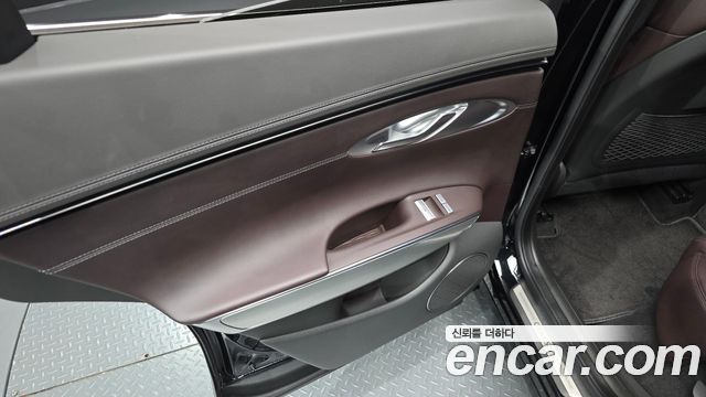 Genesis GV70 2.5T Gasoline 2WD 2024 — фото 25