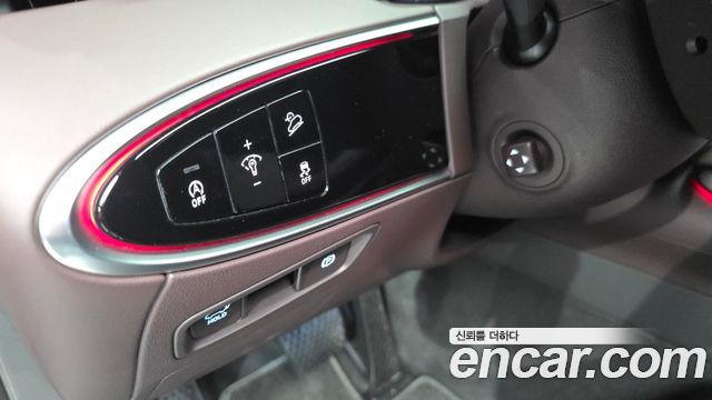 Genesis GV70 2.5T Gasoline 2WD 2024 — фото 27