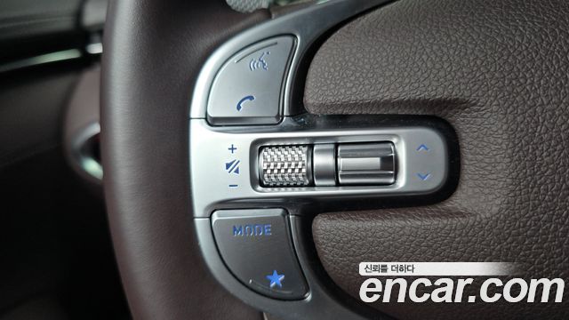Genesis GV70 2.5T Gasoline 2WD 2024 — фото 29