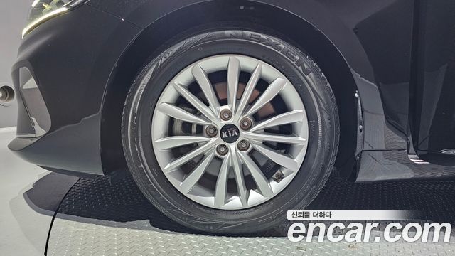 Kia K7 Premier 2.5 GDI Prestige 2021 — фото 5