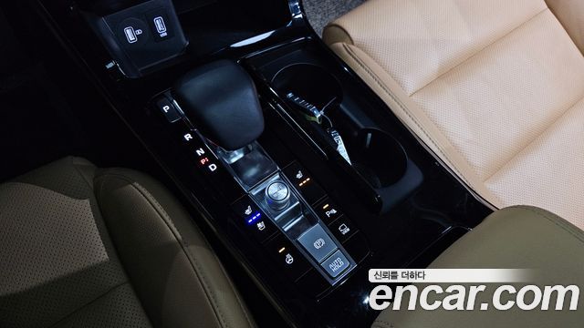 Kia K7 Premier 2.5 GDI Prestige 2021 — фото 9