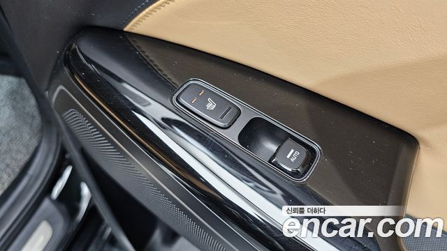 Kia K7 Premier 2.5 GDI Prestige 2021 — фото 18
