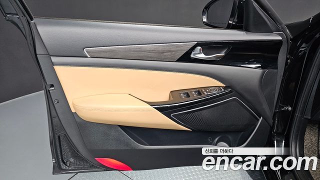 Kia K7 Premier 2.5 GDI Prestige 2021 — фото 24