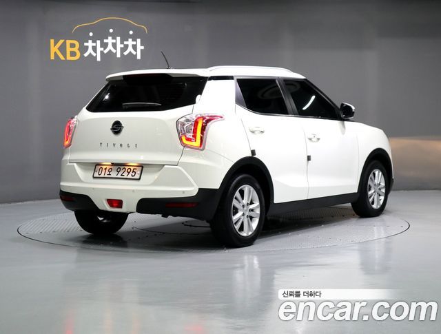 KG Mobility (SsangYong) Tivoli VX 2WD 2017 — фото 3