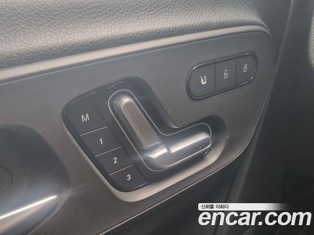 Mercedes-Benz Sprinter 3.0 Diesel W907 2022 — фото 13