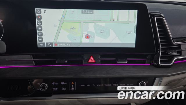 Kia Sportage (V) LPG 2.0 2WD Signature 2023 — фото 12