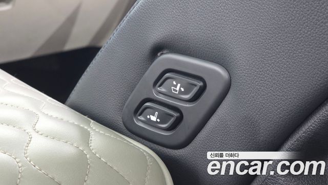 Kia Sportage (V) LPG 2.0 2WD Signature 2023 — фото 15