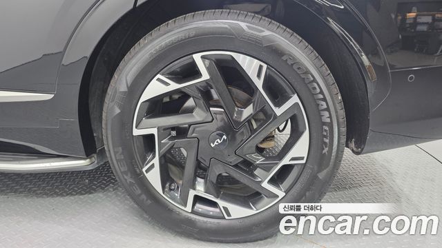 Kia Sportage (V) LPG 2.0 2WD Signature 2023 — фото 21