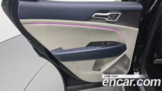 Kia Sportage (V) LPG 2.0 2WD Signature 2023 — фото 25