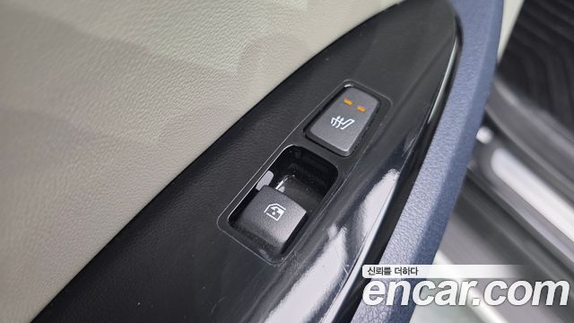 Kia Sportage (V) LPG 2.0 2WD Signature 2023 — фото 28