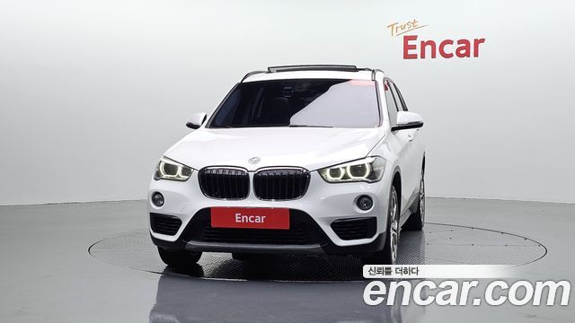 BMW X1 (F48) xDrive 18d Joy 2018 — фото 3