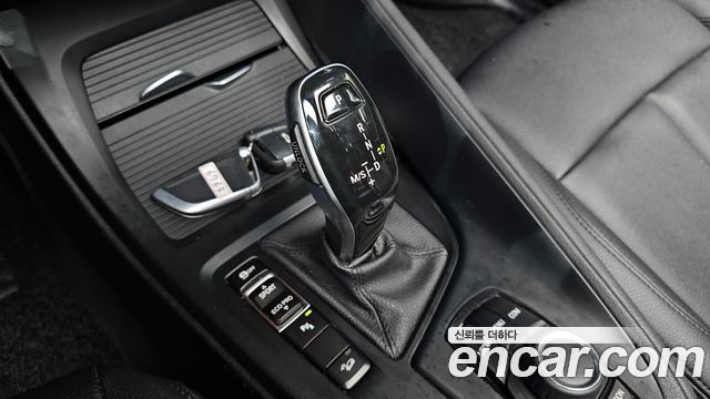 BMW X1 (F48) xDrive 18d Joy 2018 — фото 9