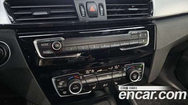 BMW X1 (F48) xDrive 18d Joy 2018 — фото 19