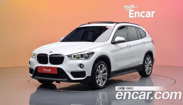 BMW X1 (F48) xDrive 18d Joy 2018 — фото 1